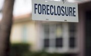 Submitting an Offer on a Foreclosure Without a Real Estate Agent
