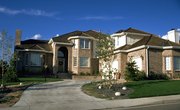 How Much Power Does a Homeowners Association Have?