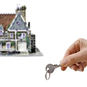 Organizations That Build Low-Income Housing for the Poor