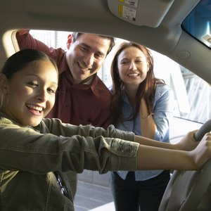 How to Lease a Car With No Credit