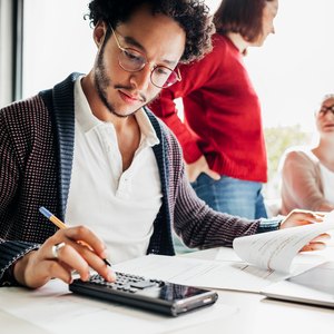 How to Find Net Income From the Increase in Stockholders Equity