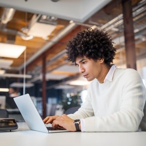 How to Install a Real-Time Stock Ticker on Your Desktop