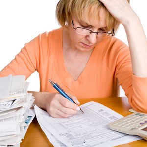 Will a Credit Card Company Sue Before 180 Days Late?