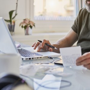 What Is the Minimum Income to Pay Taxes?