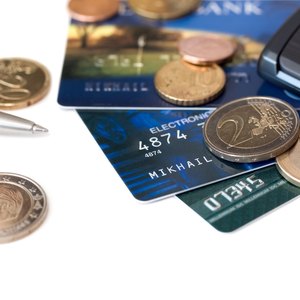 Do Credit Cards Expire at the Beginning or End of the Month?