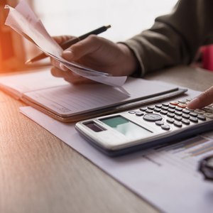 How to Add Tax on a Calculator
