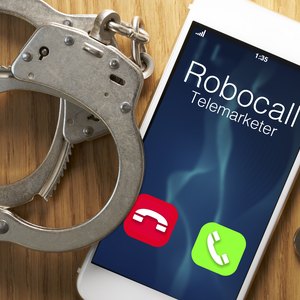 Scam Phone Calls & Text Messages: How to Spot & Report Them