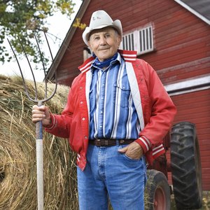 Full-time farmers who put forth significant restoration effort are eligible for awards and smaller grants.
