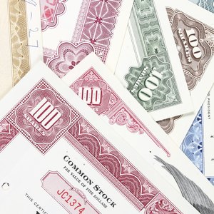 How to Transfer Stocks to a Trust
