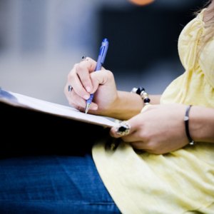 How to Write a Petition for a Property Manager