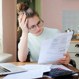 Sole Proprietor, LLC or S-Corporation: Tax Differences & Benefits