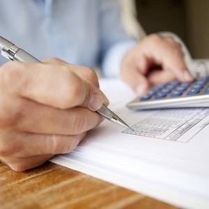 How to Find the Sum of Common Stock on a Balance Sheet