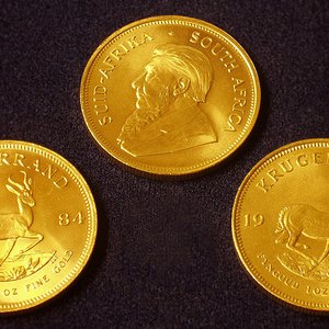 How to Determine Which Gold Coin Is the Best to Buy