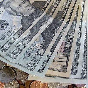 How to Check a Boyfriend's Credit