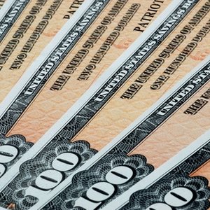 How Much Do U.S. Government Bonds Cost at a Bank?